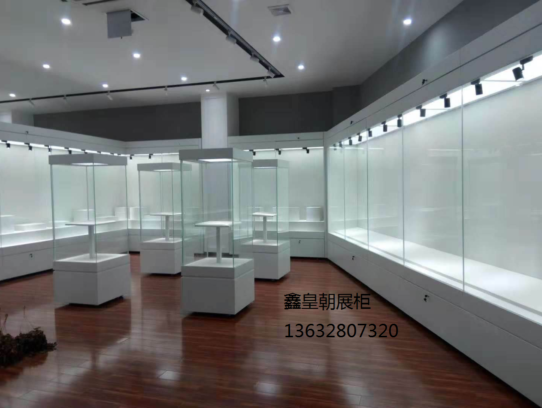 周士第將軍紀(jì)念館展柜制作